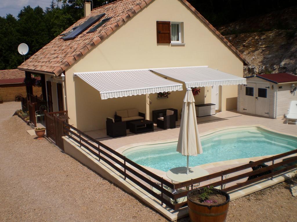 Bed and Breakfast Les Roziers - Roulotte Bagnac Экстерьер фото